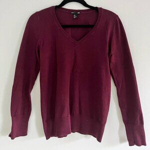H&M Women's Wine-Colored V-Neck Long-Sleeve Top
